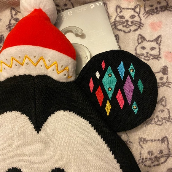 Disney Mickey Mouse Holiday Beanie - Picture 2 of 4